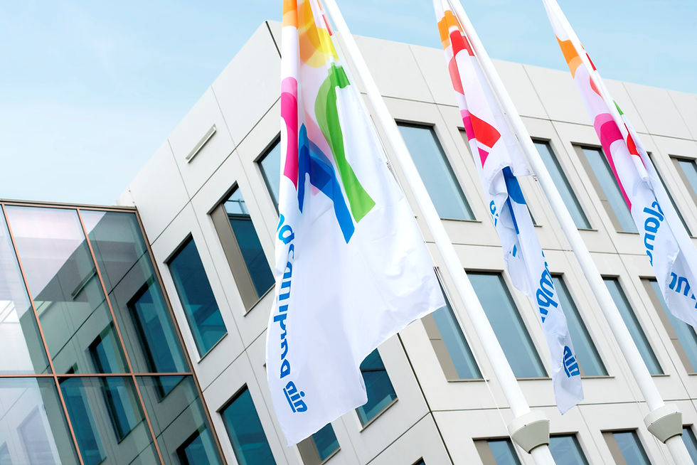 FrieslandCampina sets dairy leadership transition FrieslandCampina sets dairy leadership transition