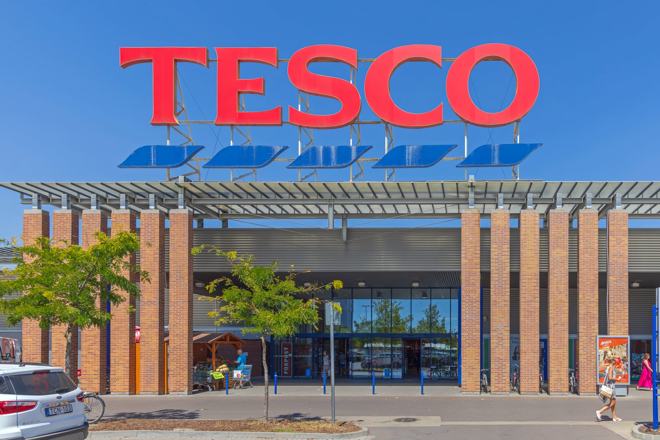 Tesco distribution workers enter strike ballot