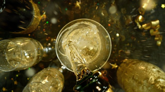 Champagne caps 2026 output near 250m bottles