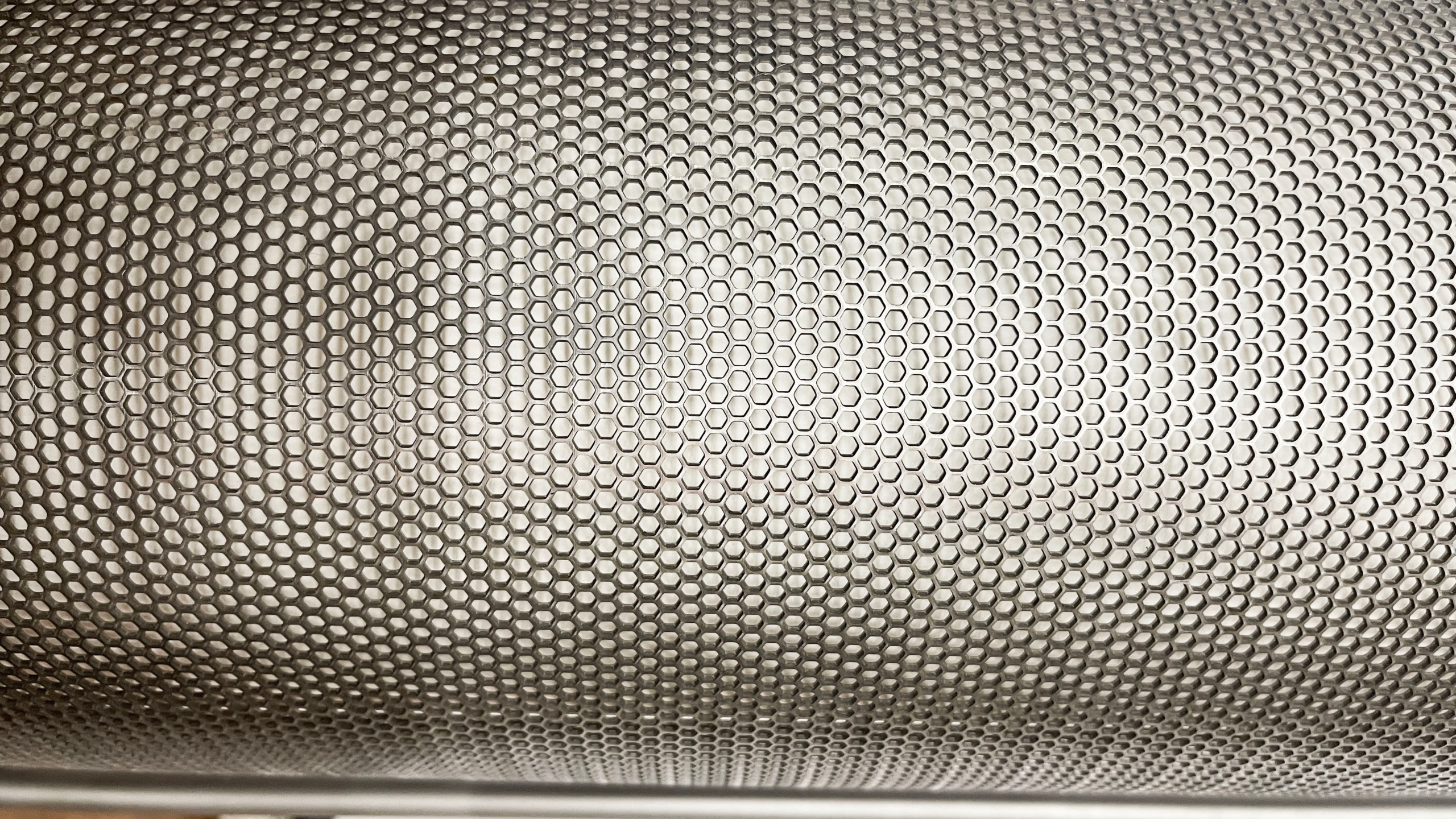 Gericke hexagonal screen raises flour sifting throughput