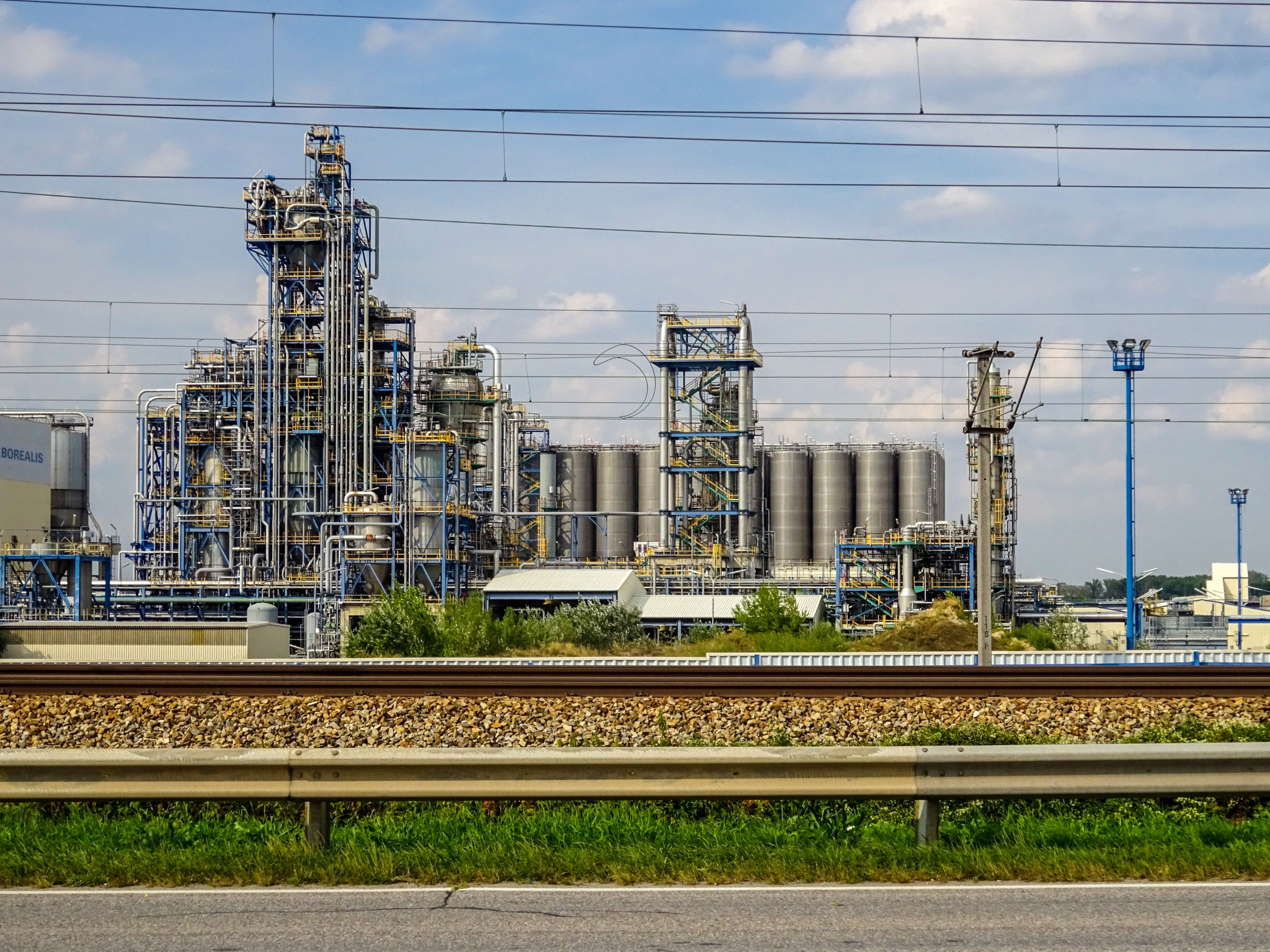 Avantium produces first FDCA at Delfzijl plant